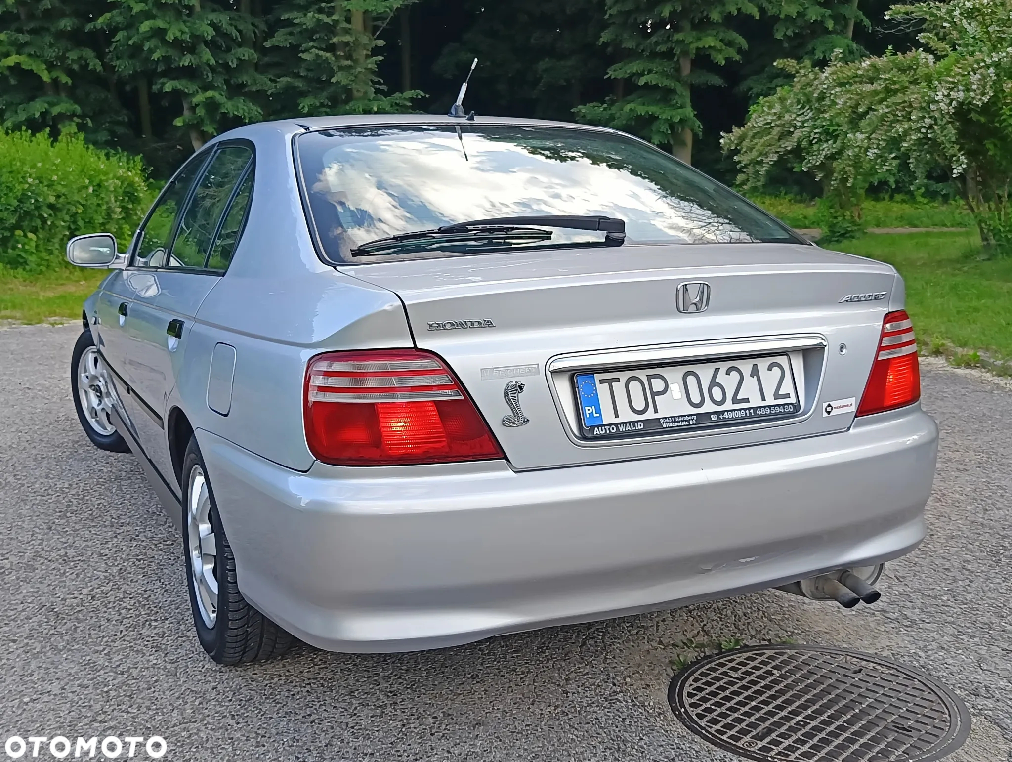 Honda Accord 1.8i LS - 12