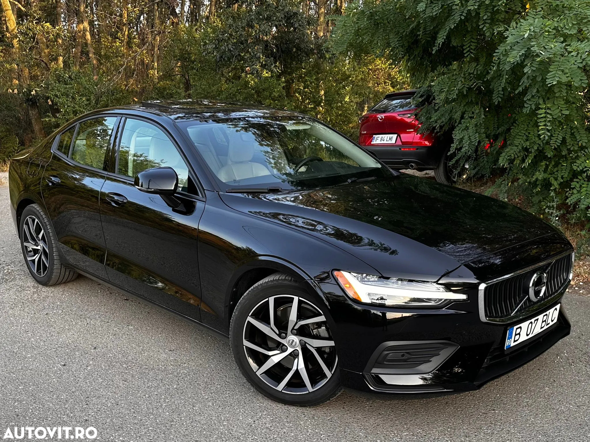 Volvo S60 T5 Momentum Pro - 5