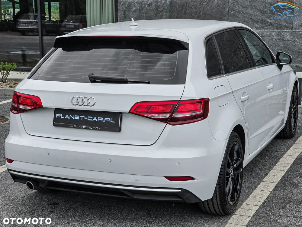 Audi A3 Sportback 1.6 TDI (clean diesel) Attraction - 12