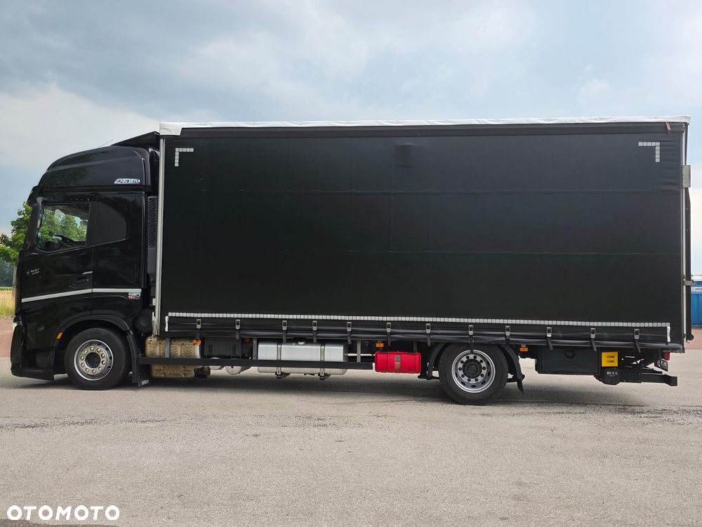 Iveco S-WAY 460 / FIRANKA / WINDA  / NOWE OPONY / 18PALET / AUTOMAT / KLIMA POSTOJOWA / CAŁY NA PODUSZKACH / SYPIALKA / SERWISOWANY / 2021 / JAK NOWY  / E6 - 9