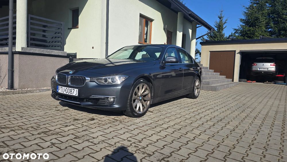 BMW Seria 3 328i Luxury Line - 7