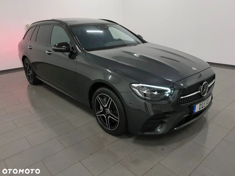 Mercedes-Benz Klasa E 300 de 4Matic 9G-TRONIC AMG Line - 3