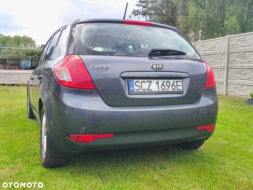 Kia Ceed 1.4 Comfort - 4