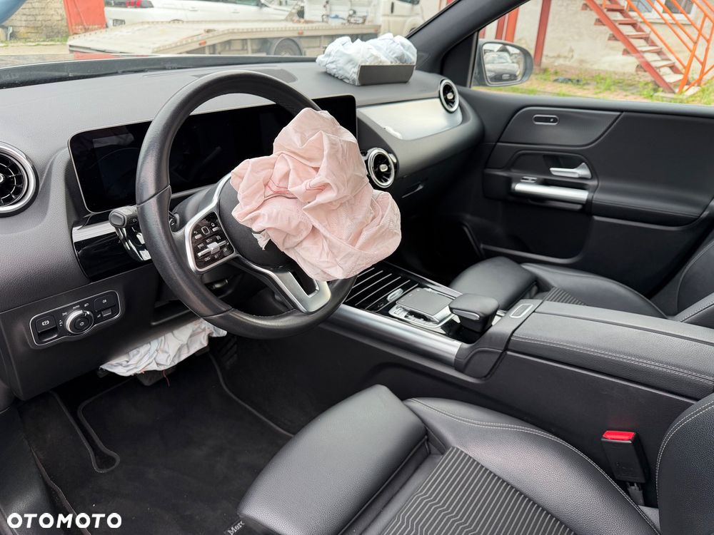 Mercedes-Benz Klasa B 220 4Matic 8G-DCT Progressive Advanced - 11