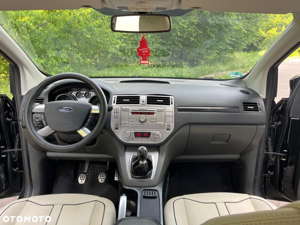 Ford Kuga 2.0 TDCi 2x4 Champions Edition - 13