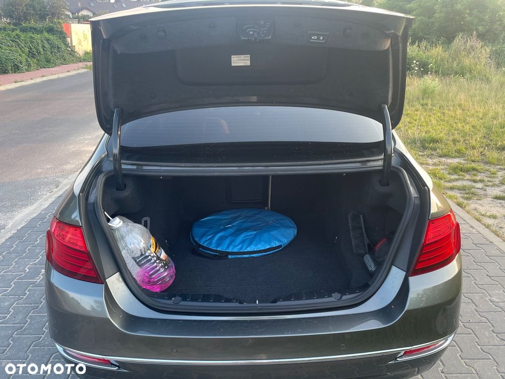 BMW Seria 5 520d Luxury Line - 16