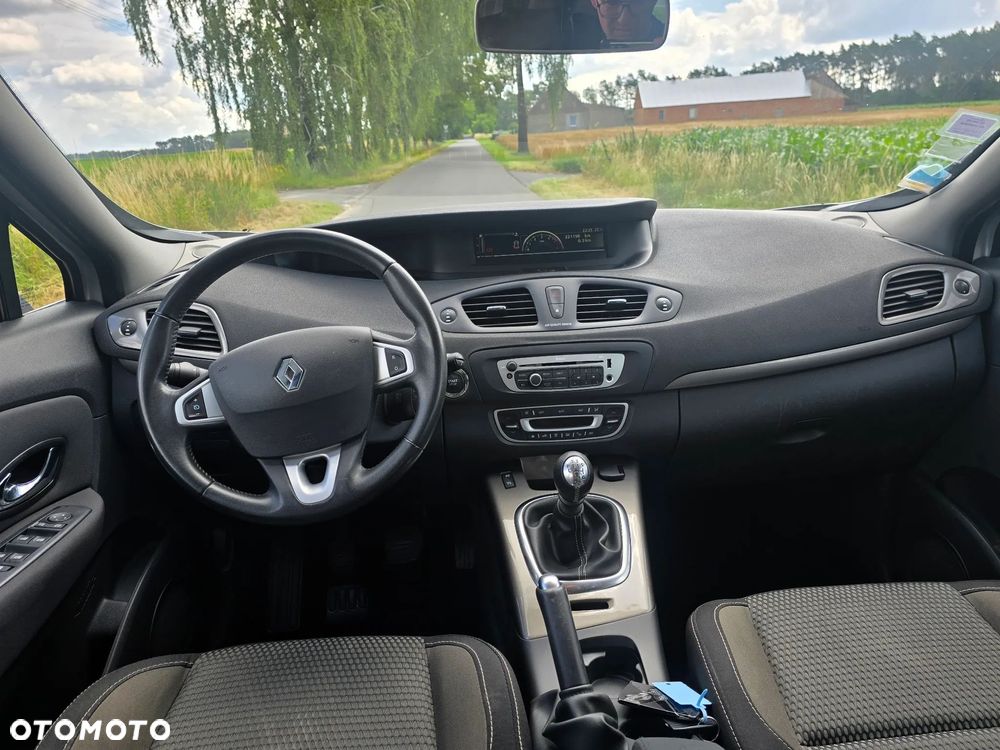 Renault Scenic dCi 110 Xmod Paris - 14
