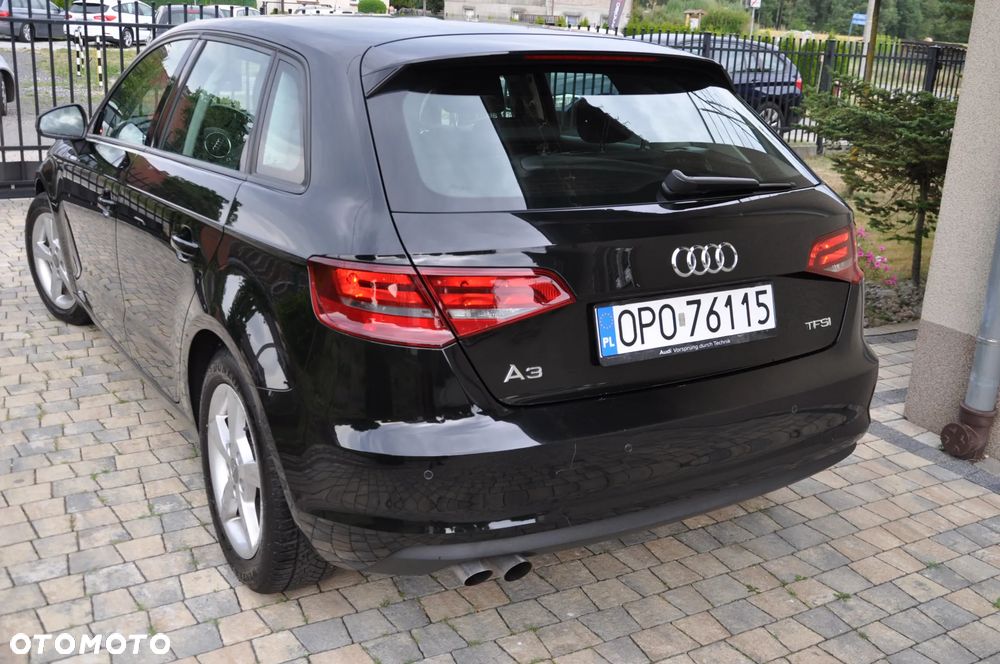 Audi A3 Sportback 1.4 TFSI Ambiente - 16