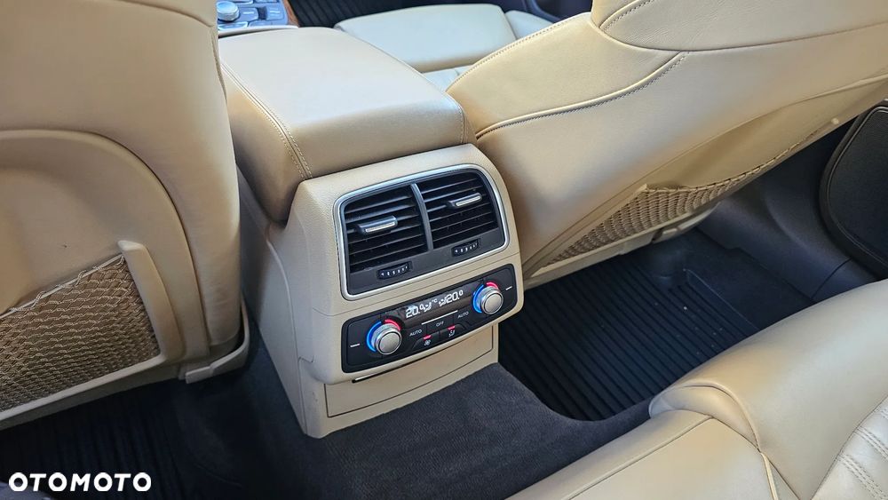 Audi A6 - 12