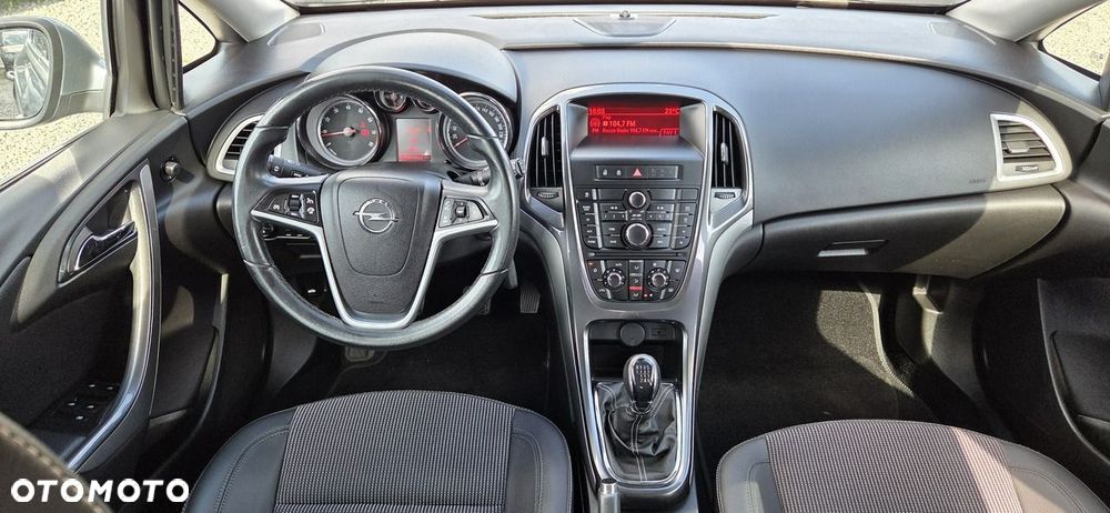 Opel Astra - 33