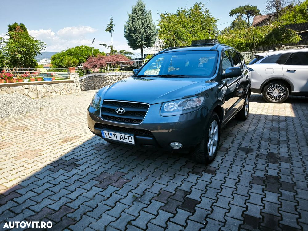Hyundai Santa Fe 2.2 DSL VGT 7 SEATS 4WD AT PREMIUM - 2