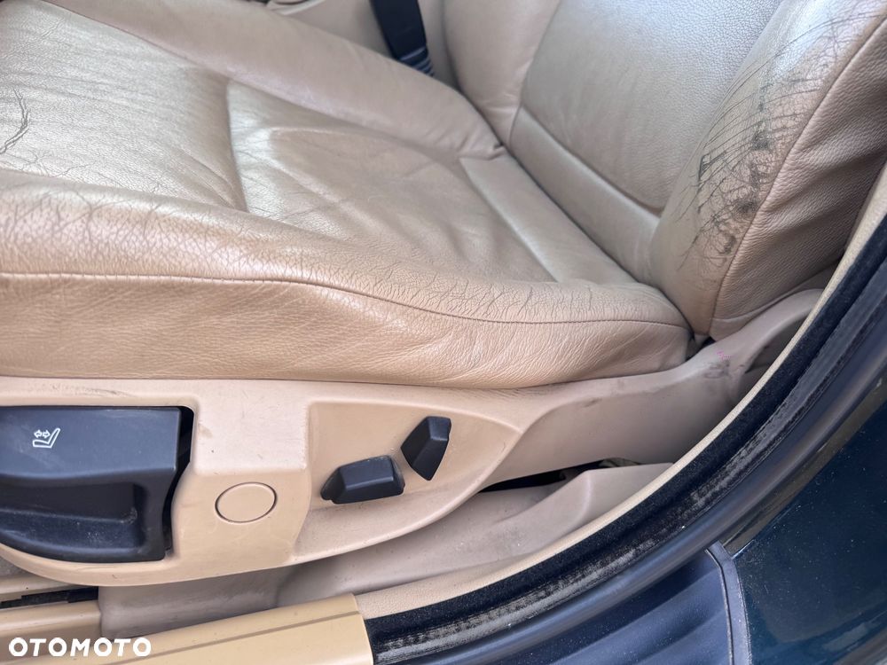 BMW Seria 5 523i - 4