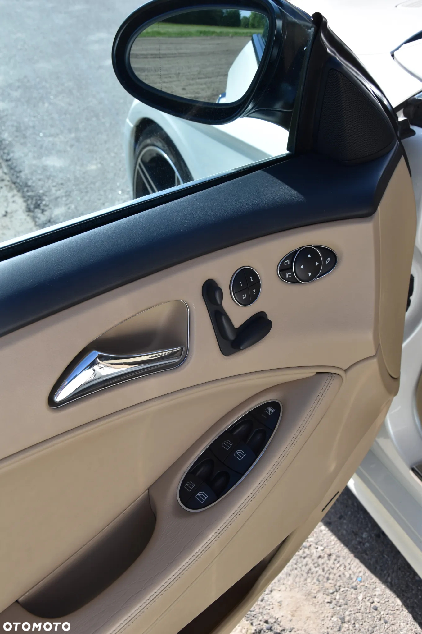 Mercedes-Benz CLS - 18