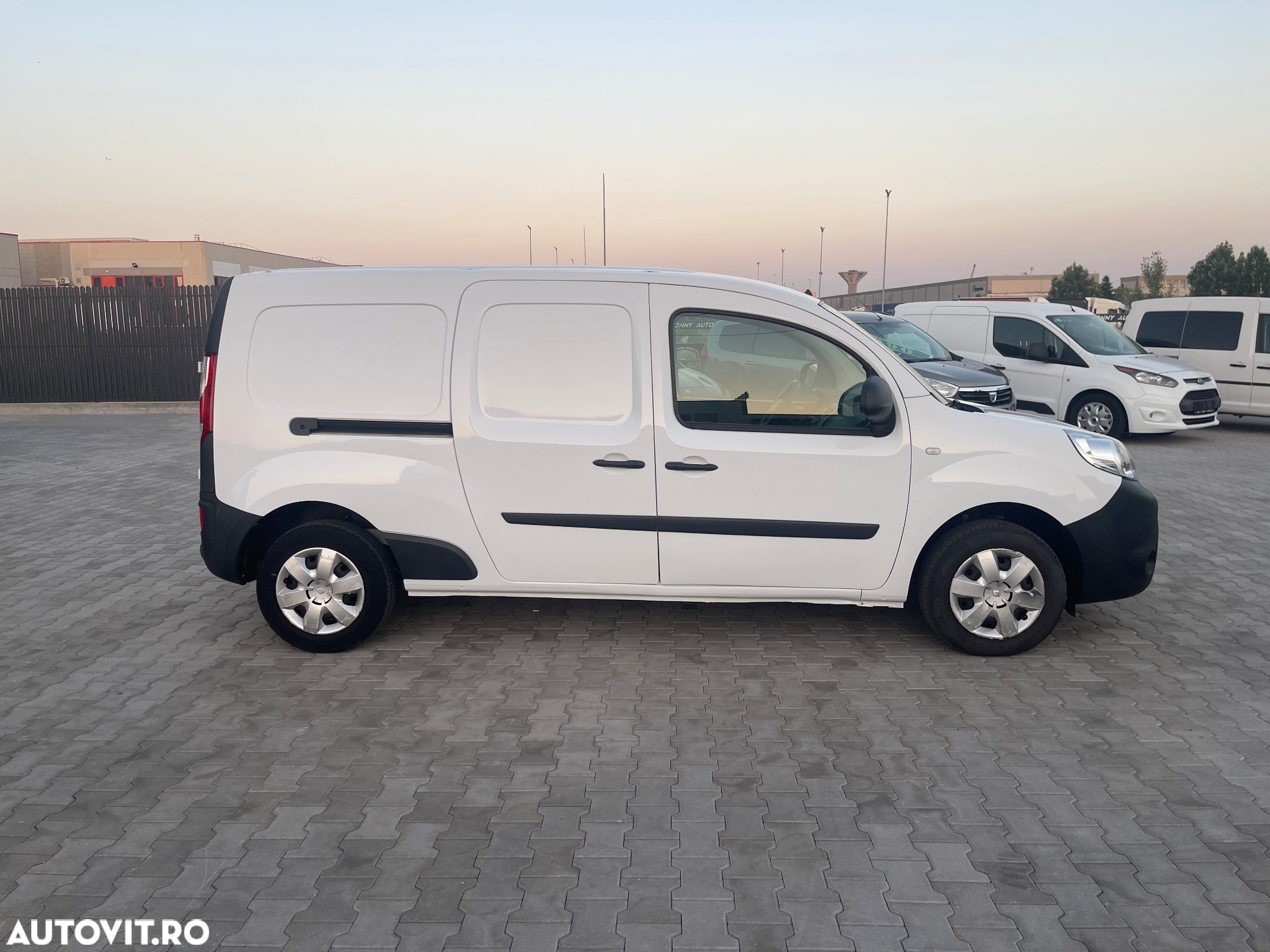 Renault Kangoo Maxi - 4