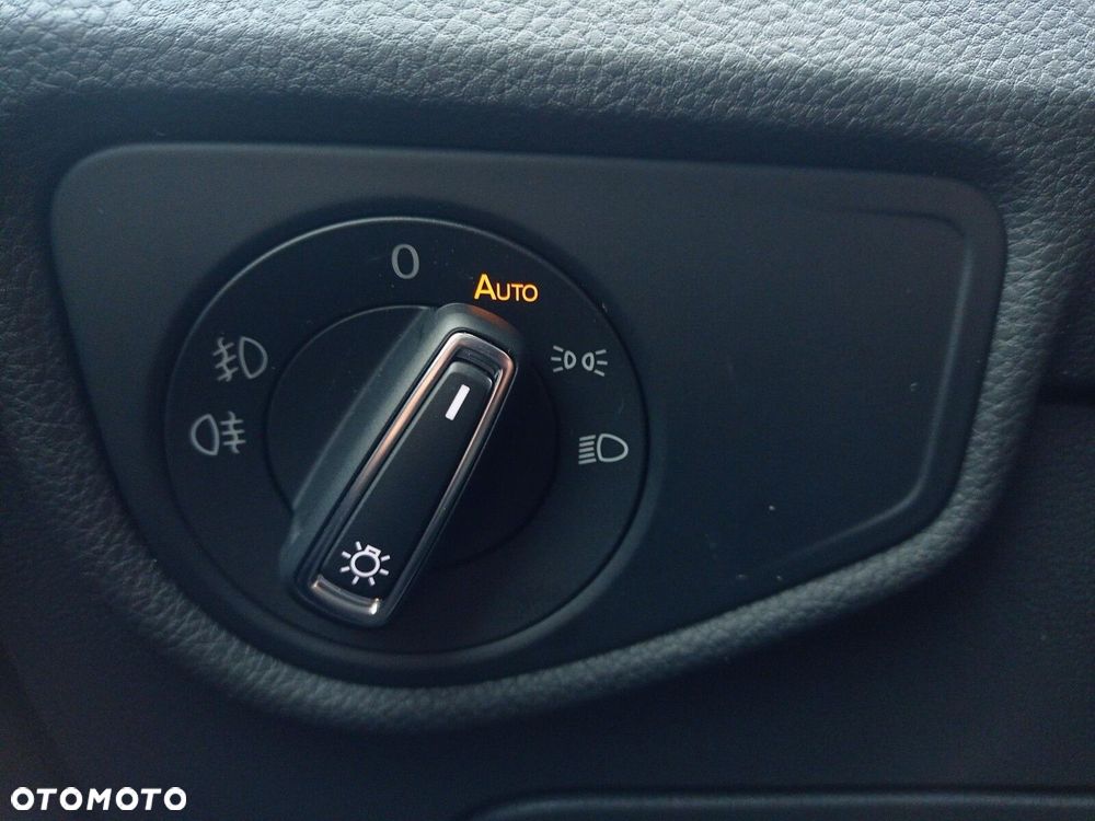 Volkswagen Touran 1.5 TSI EVO Highline DSG - 24