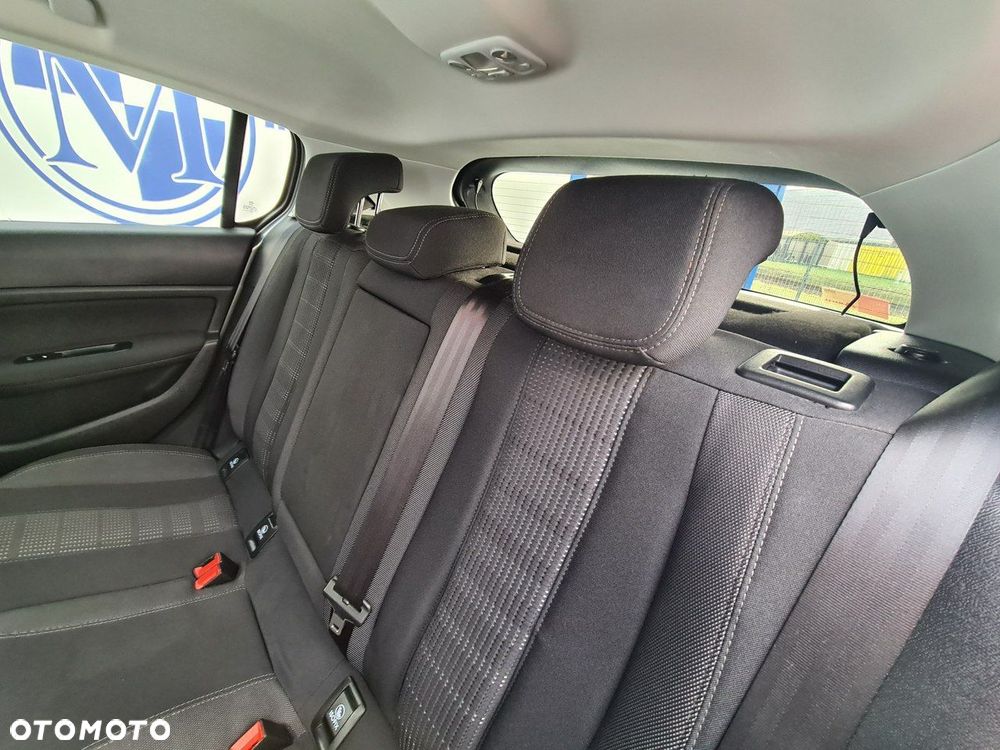 Peugeot 308 1.2 PureTech Allure S&S - 26