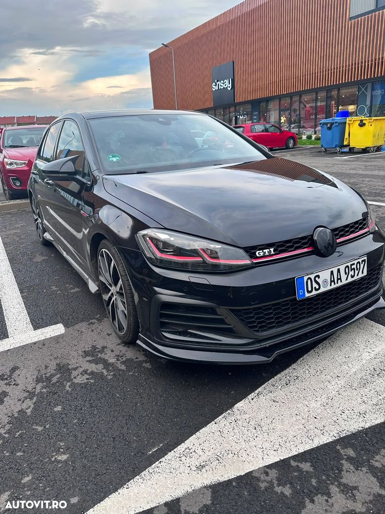 Volkswagen Golf - 3