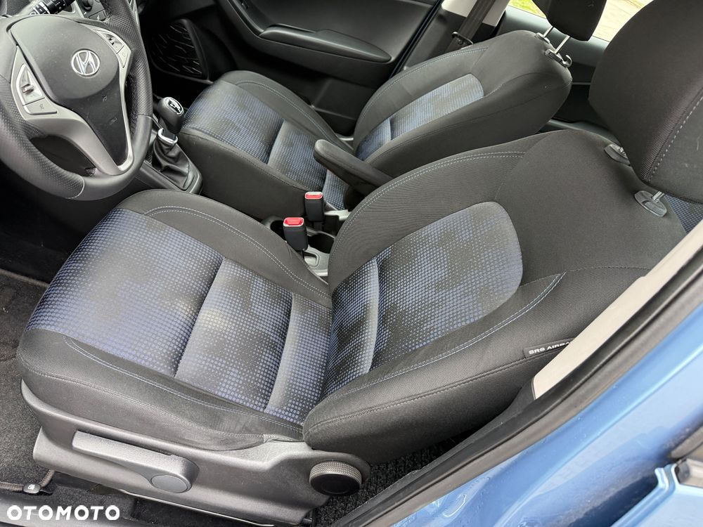 Hyundai ix20 - 15