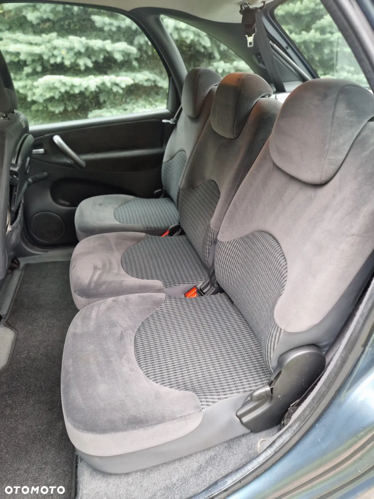 Citroën Xsara Picasso 1.6 Confort - 17