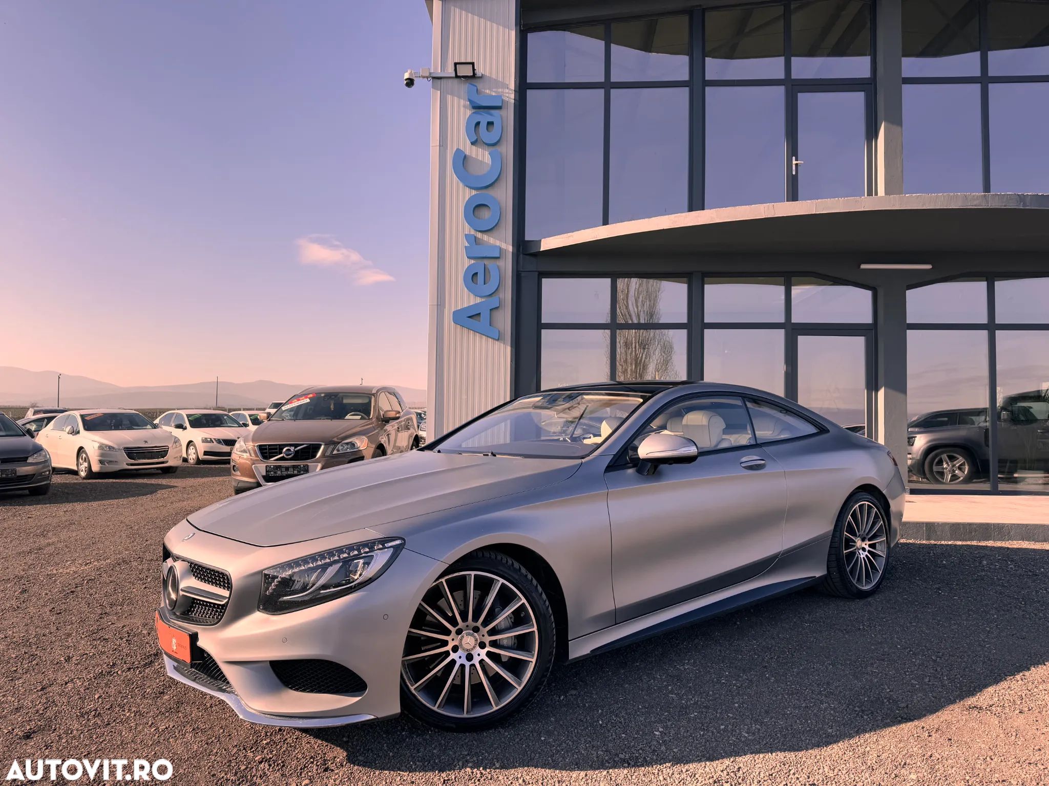 Mercedes-Benz S 500 4MATIC Coupe Aut - 1