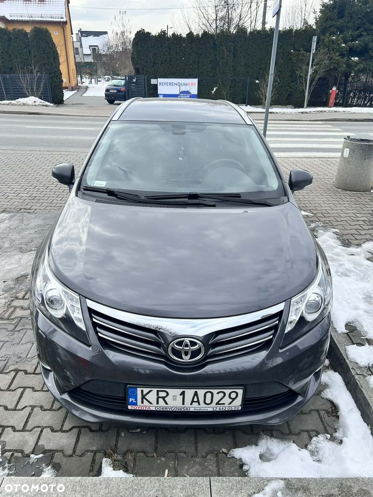 Toyota Avensis 2.0 D-4D Active - 6