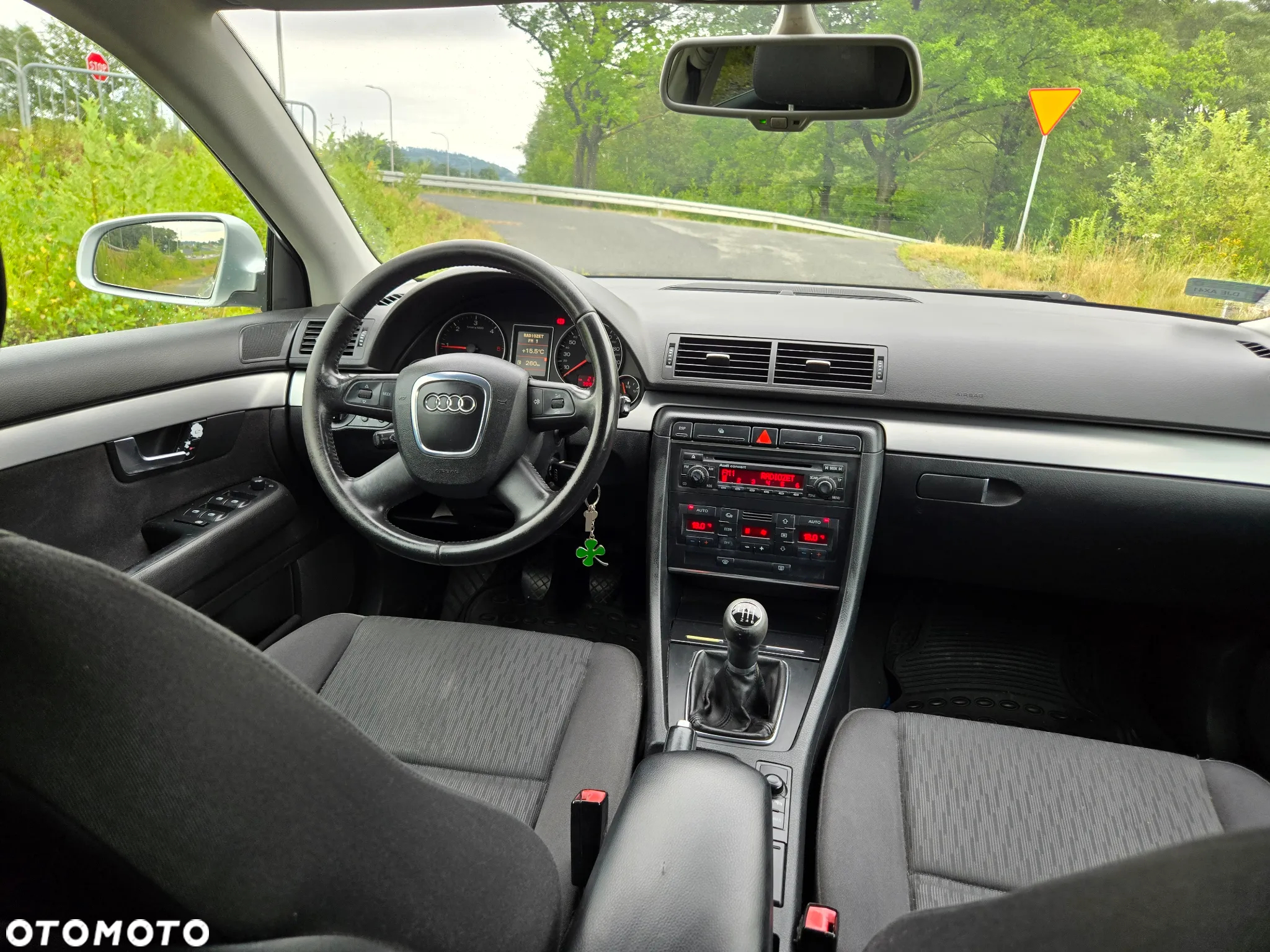 Audi A4 Avant 2.0 TDI - 9
