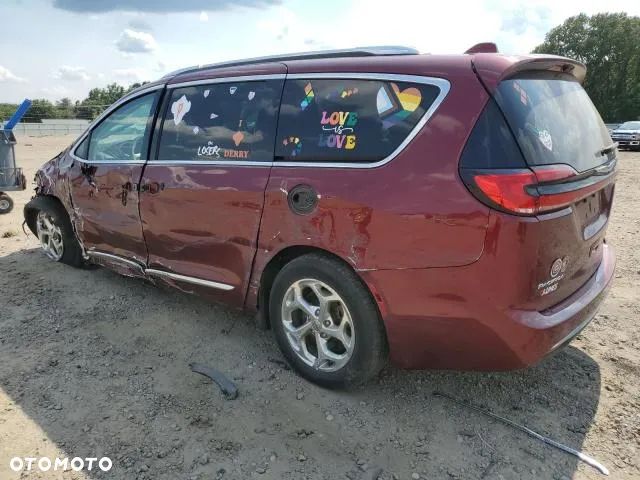 Chrysler Pacifica - 29