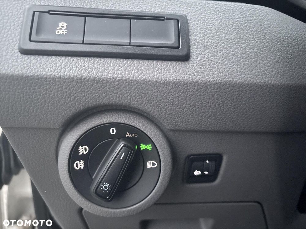 Volkswagen Transporter Furgon - 20