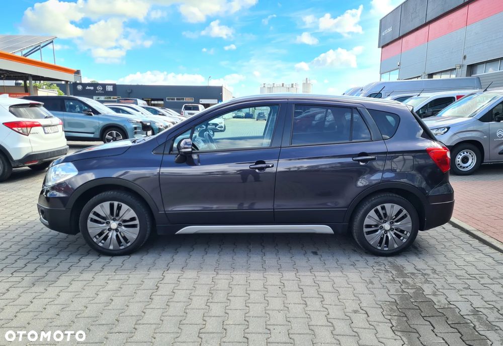 Suzuki SX4 1.6 Premium - 4