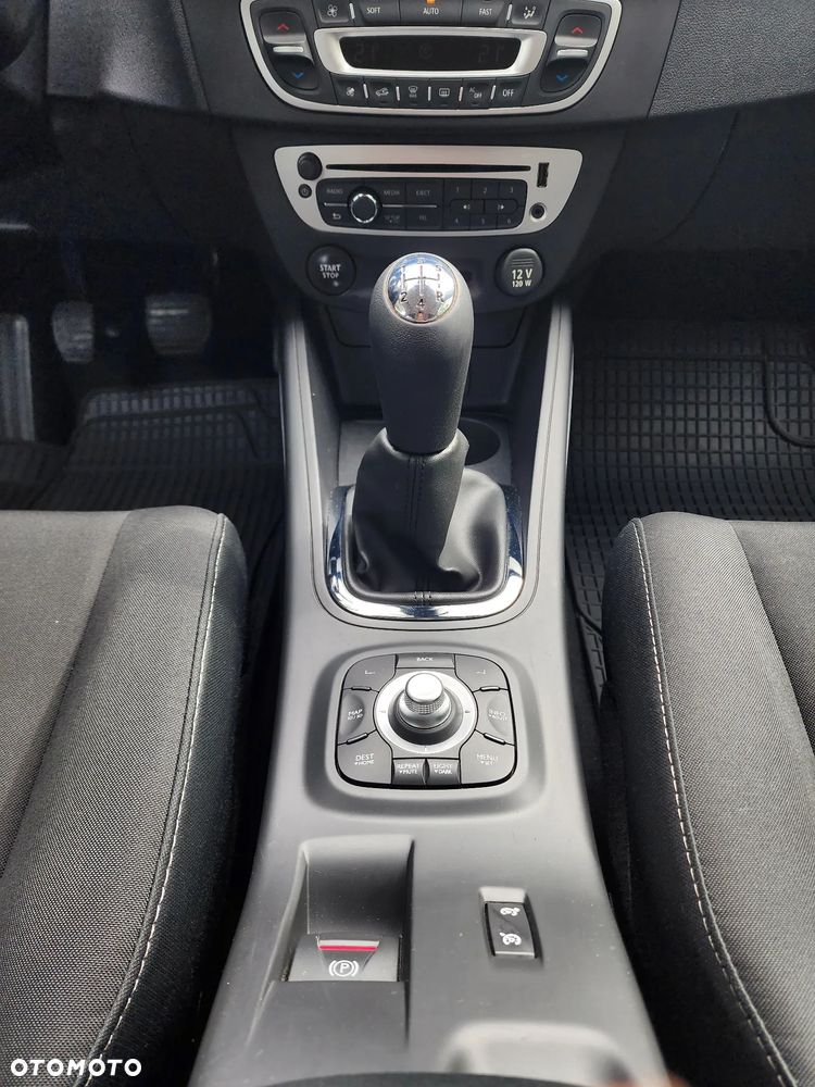Renault Megane 1.6 16V 100 Paris - 33