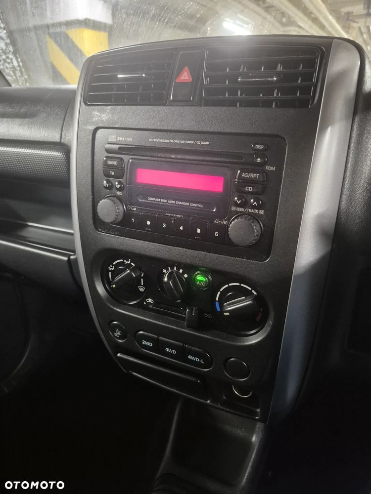 Suzuki Jimny - 27