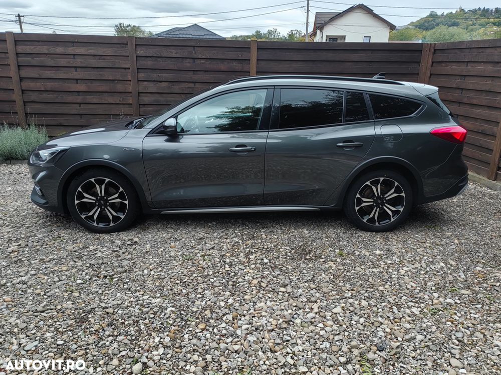 Ford Focus 1.5 EcoBlue Start-Stopp-System Aut. TITANIUM DESIGN - 4