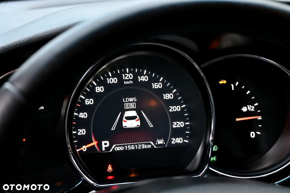 Kia Ceed 1.6 GDI DCT Spirit - 29