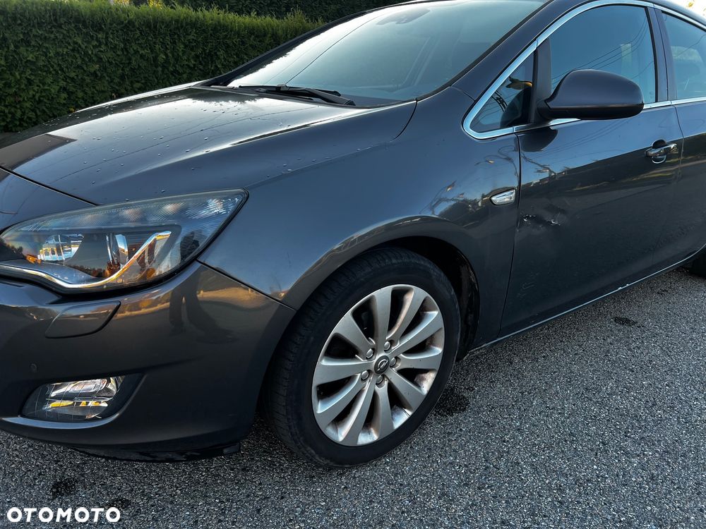 Opel Astra 1.6 Cosmo - 3