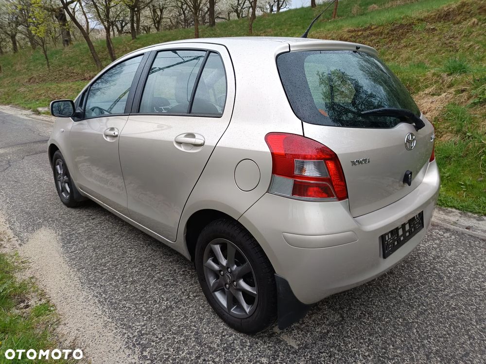 Toyota Yaris 1.33 VVT-i Comfort - 5
