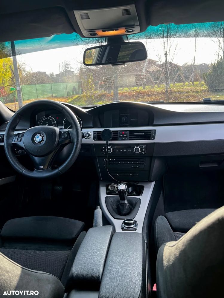 BMW Seria 3 318d DPF - 3