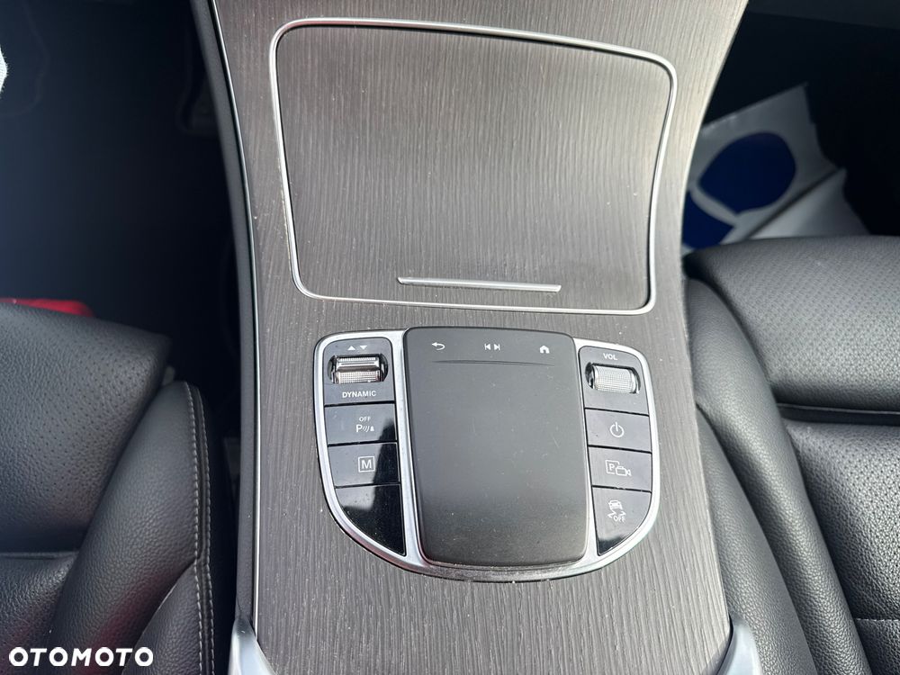 Mercedes-Benz GLC 300 de 4-Matic - 22