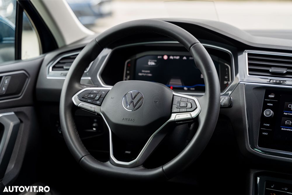 Volkswagen Tiguan 2.0 TDI 4Mot DSG Elegance - 21