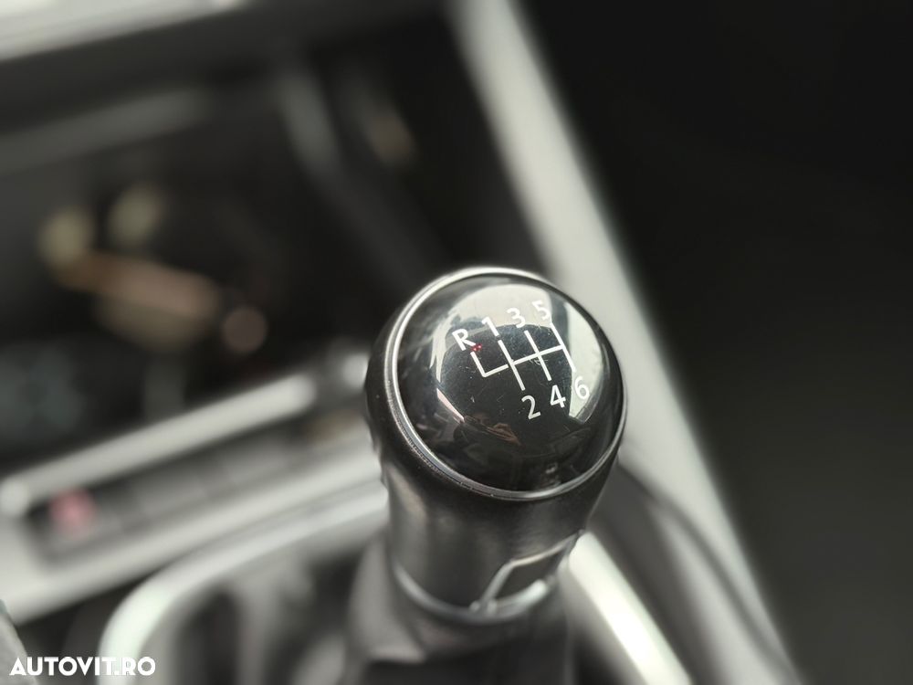 Volkswagen Scirocco 2.0 TDI (Blue Motion Technologie) - 15