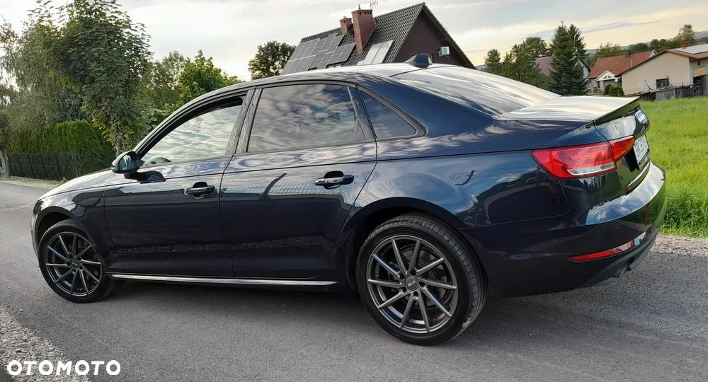 Audi A4 Limousine 2.0 TDI - 12