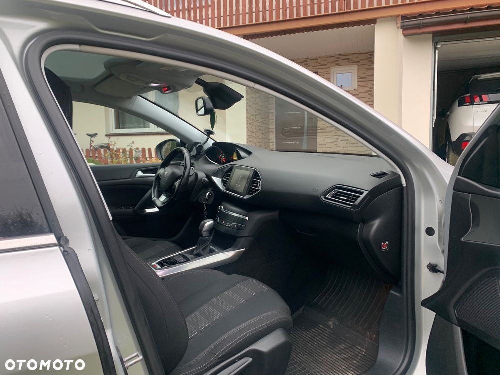 Peugeot 308 BlueHDi 150 Automatik Stop & Start Allure - 7