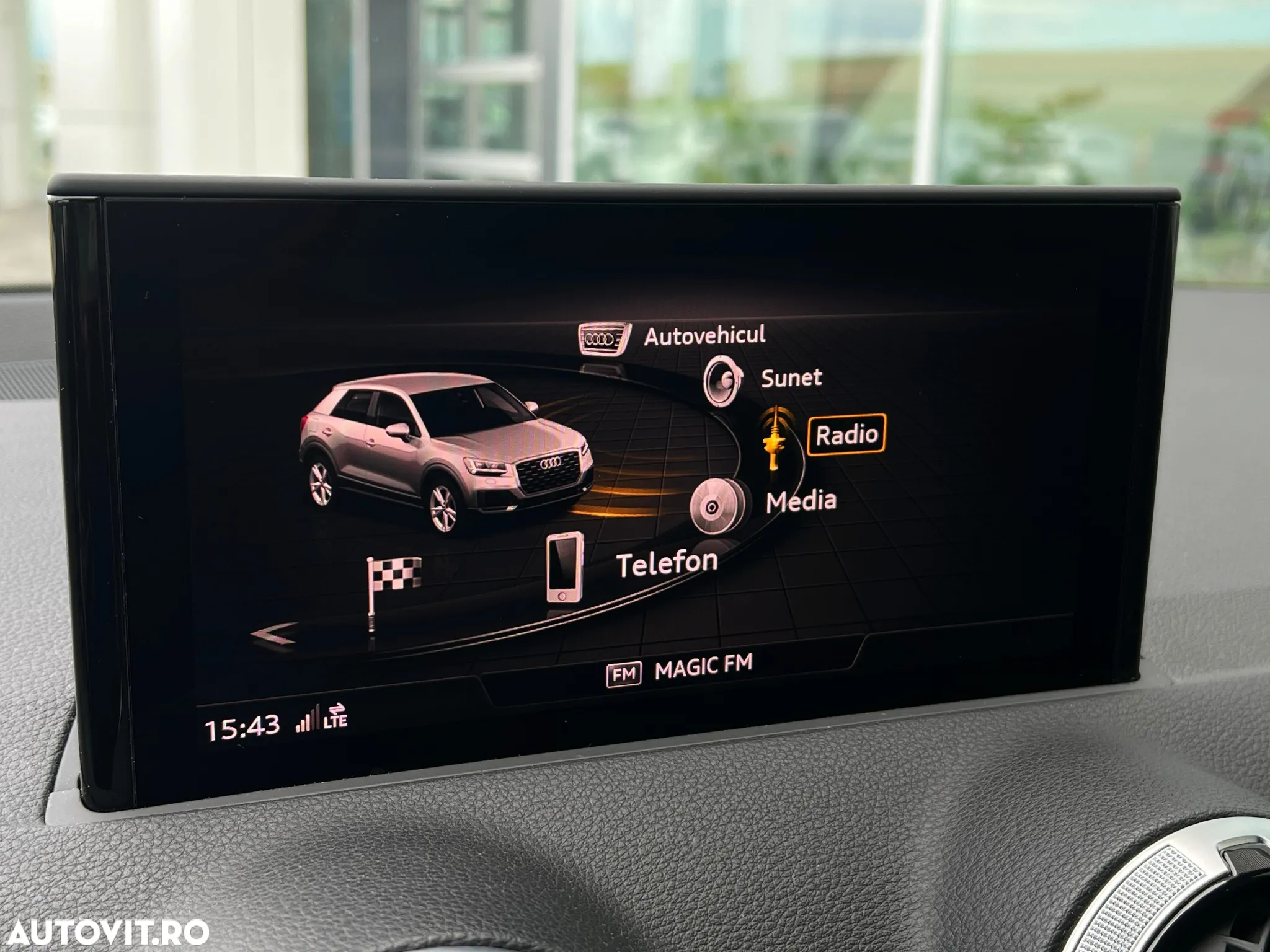Audi Q2 35 TFSI S tronic sport - 27