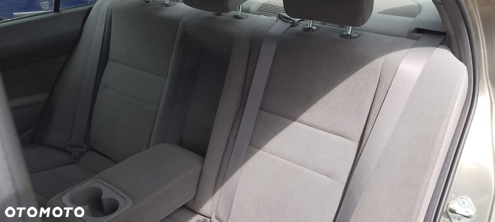 Honda Civic 1.3i-DSI VTEC IMA CVT Elegance - 19