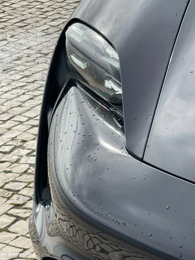 Porsche Taycan Standard - 15