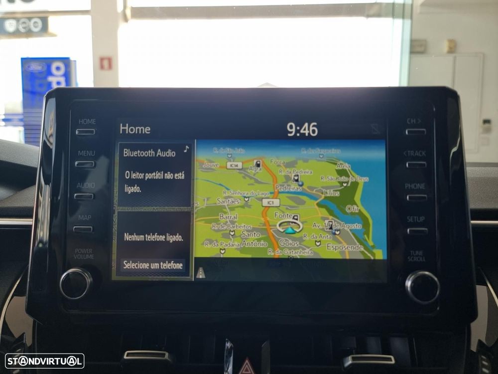 Toyota Corolla 1.8 Hybrid Comfort - 28