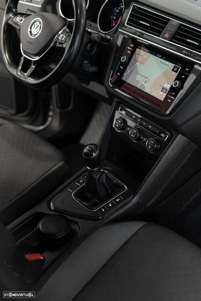VW Tiguan 2.0 TDI Confortline - 43