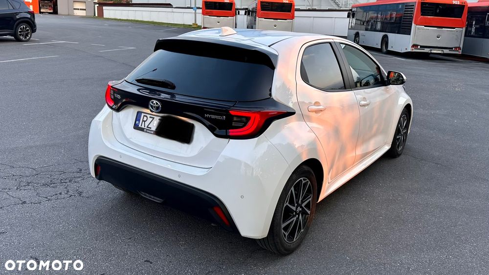 Toyota Yaris - 5