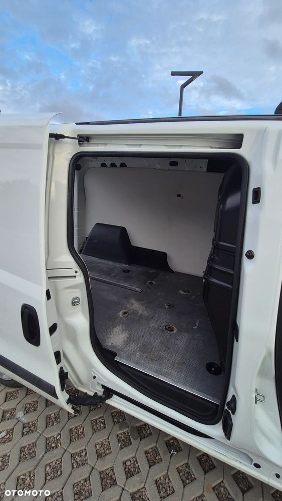 Fiat DOBLO MAXI - 21
