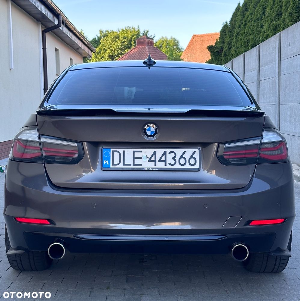 BMW Seria 3 320d DPF - 6