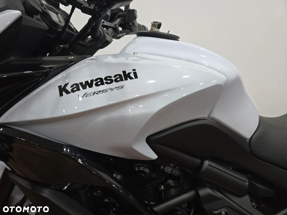 Kawasaki Versys 650 - 13